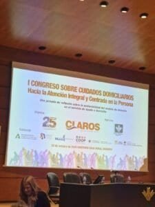 I CONGRESO SOBRE CUIDADOS DOMICILIARIOS Hacia la Atención Integral y Centrada en la Persona